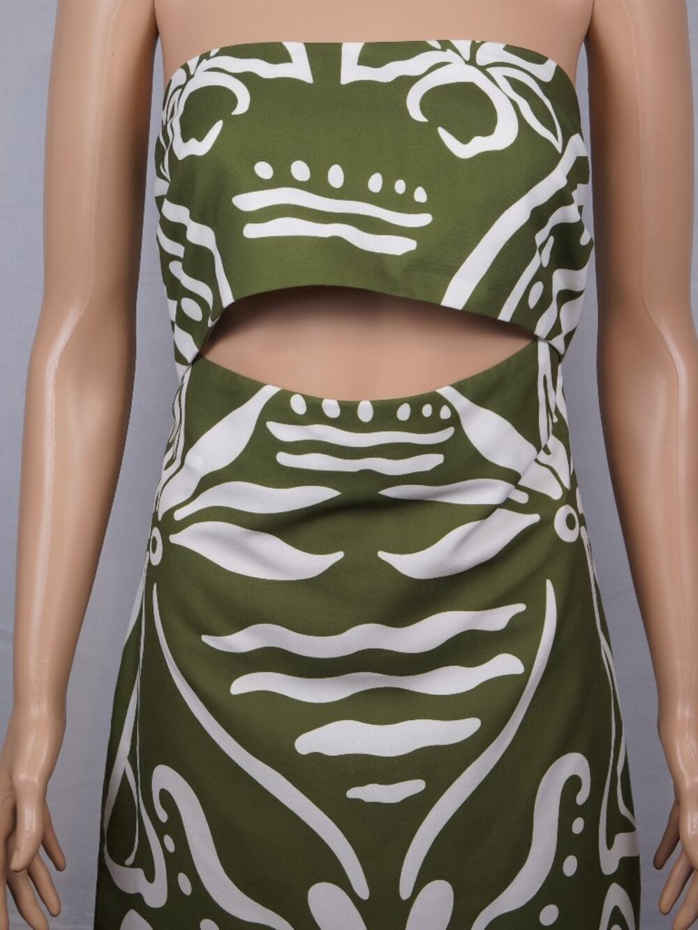 A Commense Print Cut Out Halter dress